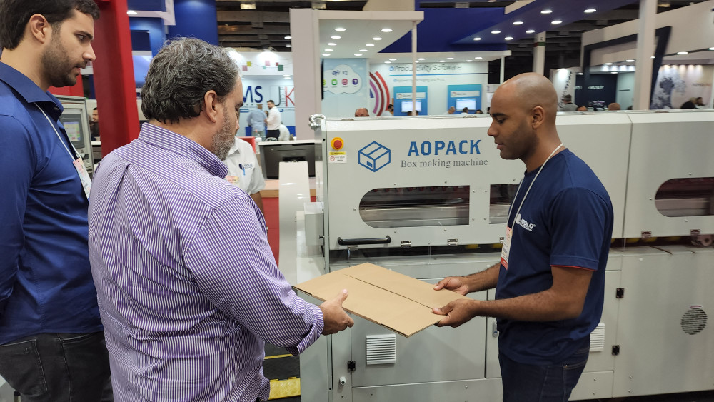 AOPACK - Caixas de Papelão sob Demanda para Embalagens 